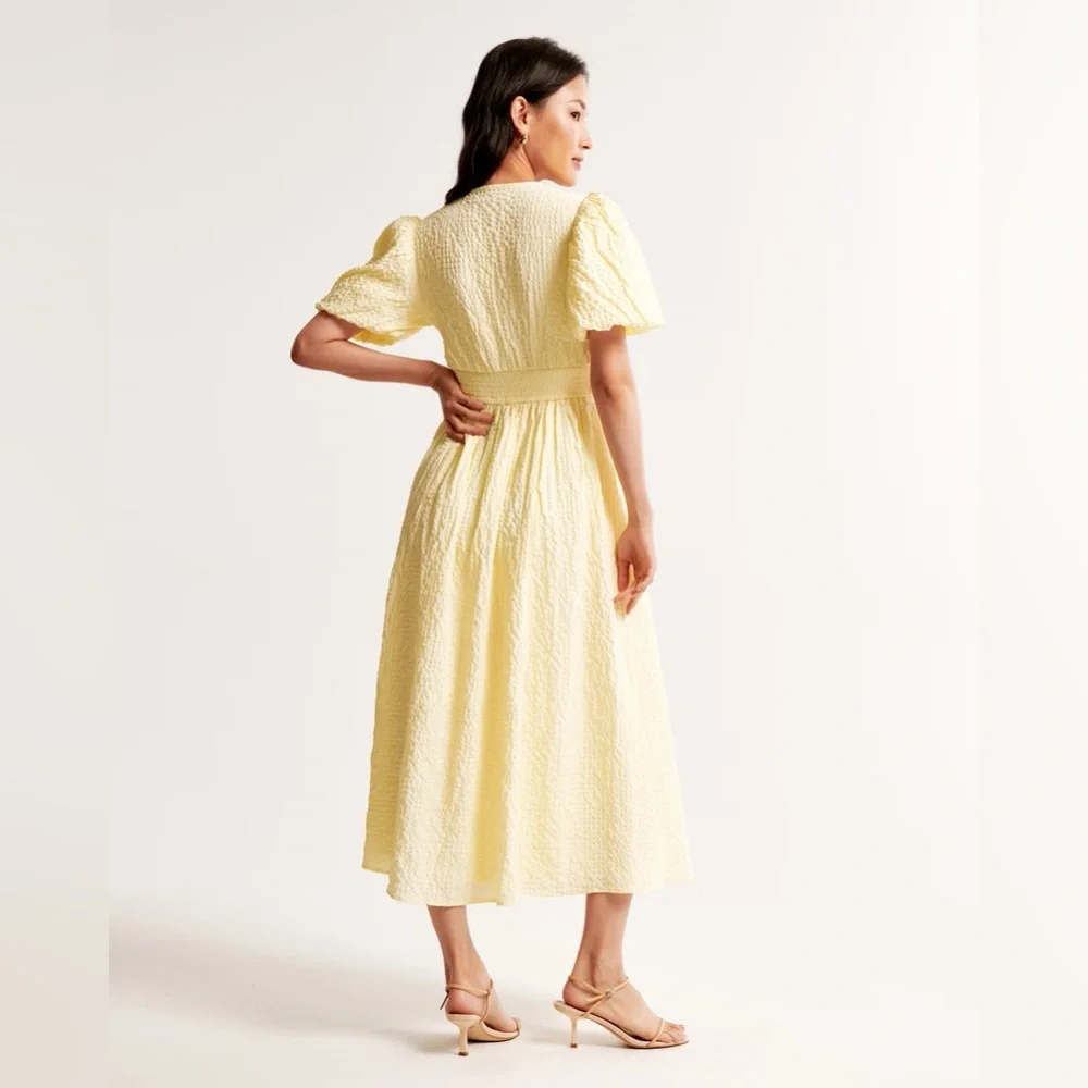 Abercrombie & Fitch Pale Yellow Textured Midi Dress